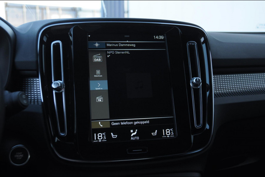 Volvo XC40 T5 262PK Automaat Recharge R-Design Gereserveerd