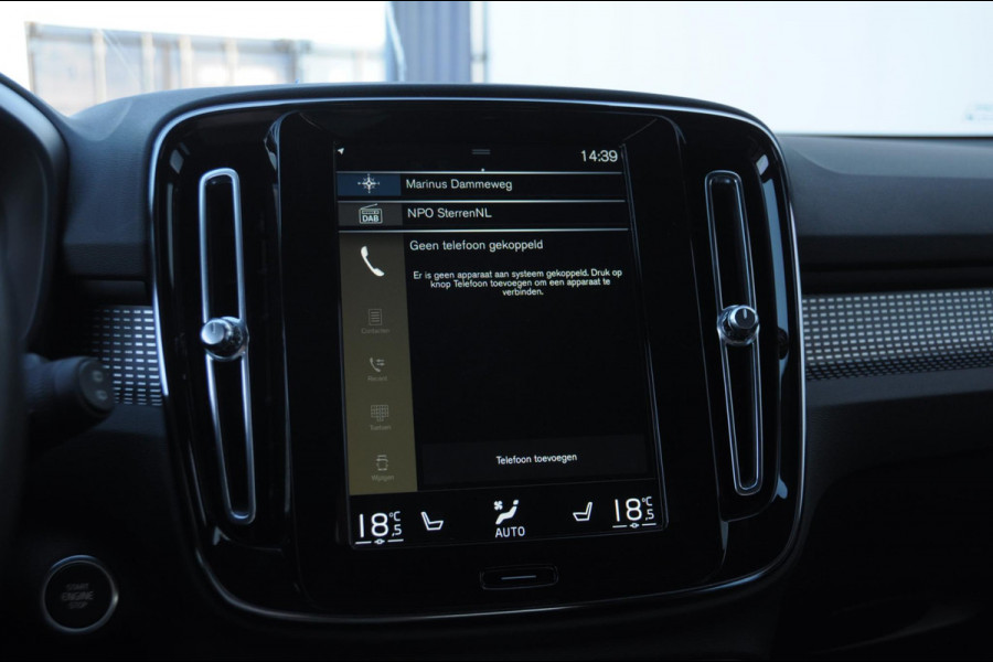 Volvo XC40 T5 262PK Automaat Recharge R-Design Gereserveerd