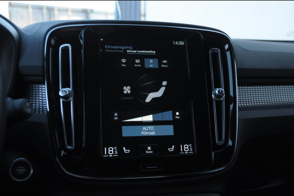 Volvo XC40 T5 262PK Automaat Recharge R-Design Gereserveerd