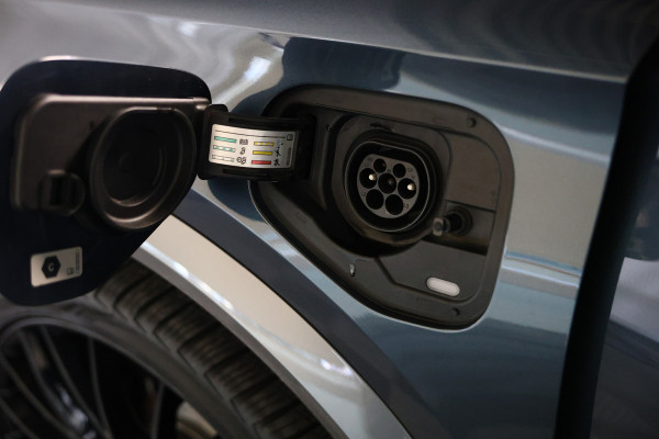 CUPRA Formentor 1.4 e-Hybr. VZ Performace 245pk PANO CARPLAY STUURVW ACC LEDER '22