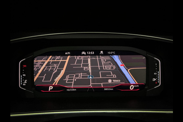Volkswagen Tiguan 1.5 TSI R-Line Head-up | Pano | Trekhaak