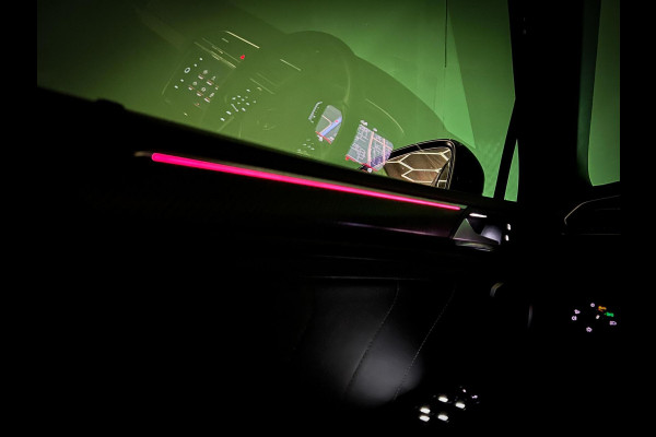 Volkswagen Tiguan 1.5 TSI R-Line Head-up | Pano | Trekhaak