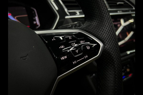 Volkswagen Tiguan 1.5 TSI R-Line Head-up | Pano | Trekhaak