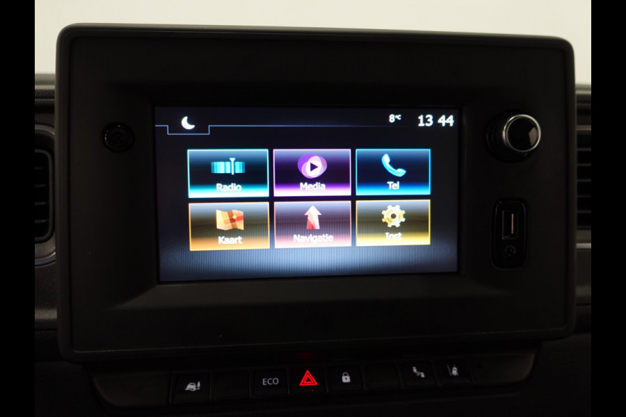 Renault Master T33 2.3 dCi 135PK L2H2 Work Edition Airco Cruise Control Camera Navi Parkeersensoren Trekhaak