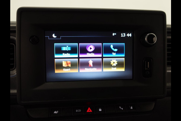 Renault Master T33 2.3 dCi 135PK L2H2 Work Edition Airco Cruise Control Camera Navi Parkeersensoren Trekhaak