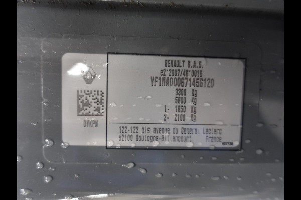 Renault Master T33 2.3 dCi 135PK L2H2 Work Edition Airco Cruise Control Camera Navi Parkeersensoren Trekhaak