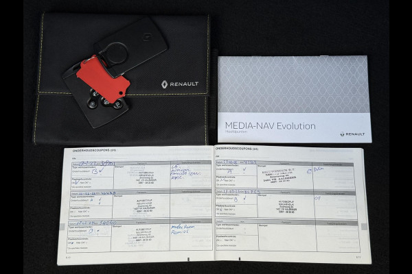 Renault Clio 0.9 TCe Limited 1e Eigenaar,Dealer Onderhouden,Navi,Airco,Cruise,Pdc,Lm velgen,N.A.P,Nieuwe Apk bij Aflevering