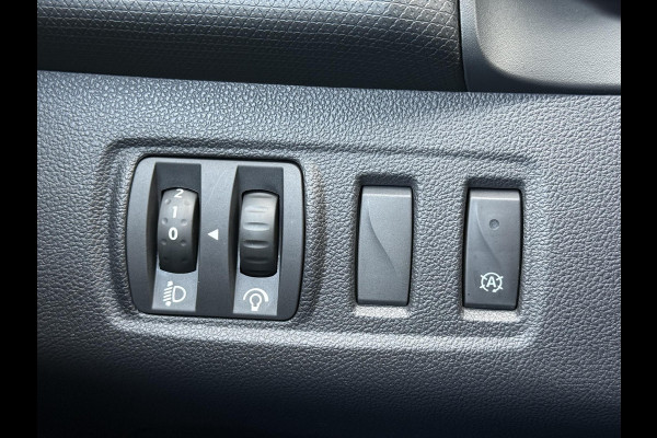 Renault Clio 0.9 TCe Limited 1e Eigenaar,Dealer Onderhouden,Navi,Airco,Cruise,Pdc,Lm velgen,N.A.P,Nieuwe Apk bij Aflevering