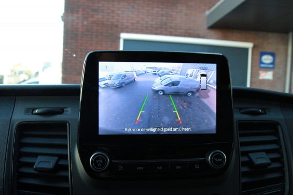 Ford Transit 290 2.0 TDCI L2H2 Trend / Camera / Trekhaak / Sync 3 navi / Cruise