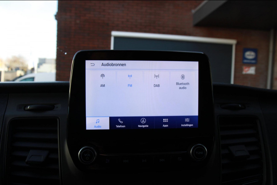 Ford Transit 290 2.0 TDCI L2H2 Trend / Camera / Trekhaak / Sync 3 navi / Cruise