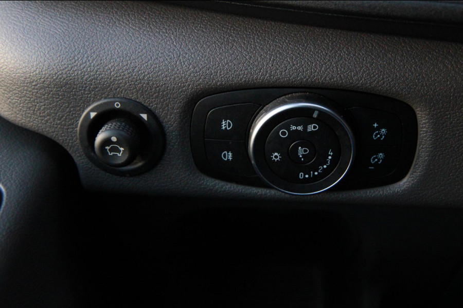 Ford Transit 290 2.0 TDCI L2H2 Trend / Camera / Trekhaak / Sync 3 navi / Cruise