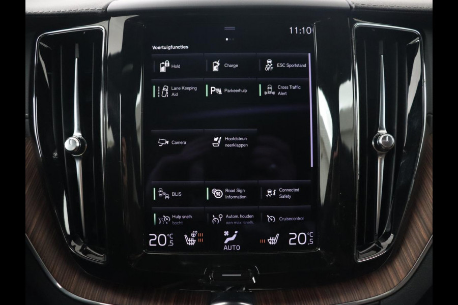 Volvo XC60 2.0 Recharge T6 AWD Inscription | Panoramadak | Trekhaak | Leder | Stoel & stuurverwarming | Adaptive cruise | Camera | Harman/Kardon | Navigatie | Memory | 20'' | Carplay | PHEV | Plug In