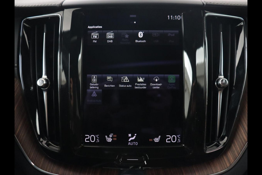 Volvo XC60 2.0 Recharge T6 AWD Inscription | Panoramadak | Trekhaak | Leder | Stoel & stuurverwarming | Adaptive cruise | Camera | Harman/Kardon | Navigatie | Memory | 20'' | Carplay | PHEV | Plug In