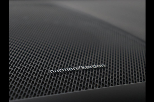 Volvo XC60 2.0 Recharge T6 AWD Inscription | Panoramadak | Trekhaak | Leder | Stoel & stuurverwarming | Adaptive cruise | Camera | Harman/Kardon | Navigatie | Memory | 20'' | Carplay | PHEV | Plug In