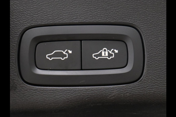 Volvo XC60 2.0 Recharge T6 AWD Inscription | Panoramadak | Trekhaak | Leder | Stoel & stuurverwarming | Adaptive cruise | Camera | Harman/Kardon | Navigatie | Memory | 20'' | Carplay | PHEV | Plug In