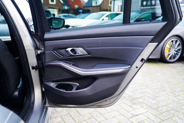 BMW 3 Serie Touring 318i Executive Edition | M Pakket | Elektrische achterklep