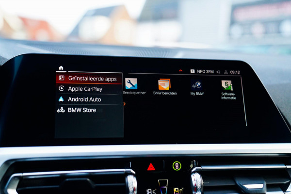 BMW 3 Serie Touring 318i Executive Edition | M Pakket | Elektrische achterklep