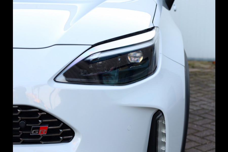 Toyota Yaris Cross 1.5 Hyb 130 GR Sport | JBL | Head Up | El Achterklep