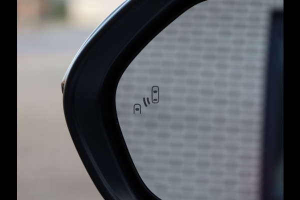 Toyota Yaris Cross 1.5 Hyb 130 GR Sport | JBL | Head Up | El Achterklep