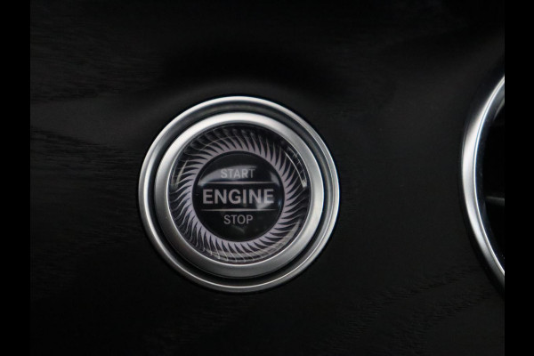 Mercedes-Benz E-Klasse 300e Avantgarde | Panoramadak | Adaptive cruise | Stoelverwarming | Carplay | Camera | Sfeerverlichting | Navigatie | Widescreen | Half leder | PHEV | Plug In