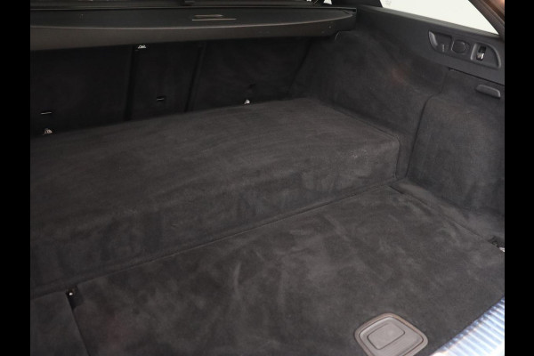Mercedes-Benz E-Klasse 300e Avantgarde | Panoramadak | Adaptive cruise | Stoelverwarming | Carplay | Camera | Sfeerverlichting | Navigatie | Widescreen | Half leder | PHEV | Plug In