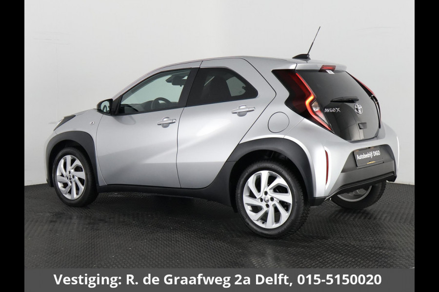 Toyota Aygo X 1.0 VVT-i MT First | Stoelverwarming | Apple Carplay & AndroidAUTO | Climate Control |