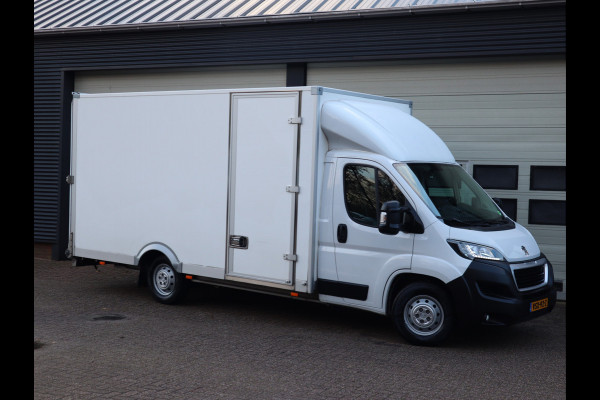 Peugeot Boxer 2.2 BlueHDi 141pk Euro 6 Bakwagen 4,5m - Navi - Camera - Cruise