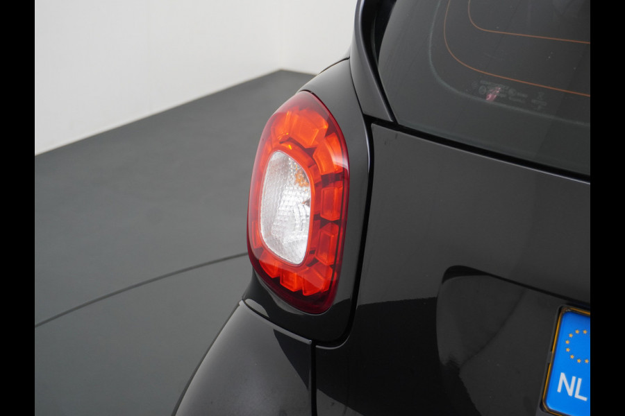Smart Fortwo 1.0I 71PK Passion Ecc Cruise Control Bluetooth Lmv Mistlampen Regen-Lichtsensor Led  Cool & Audio pakket Pakket sport Euro 6 Origineel Nederlandse Auto