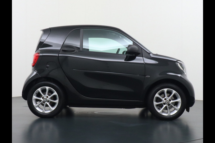 Smart Fortwo 1.0I 71PK Passion Ecc Cruise Control Bluetooth Lmv Mistlampen Regen-Lichtsensor Led  Cool & Audio pakket Pakket sport Euro 6 Origineel Nederlandse Auto