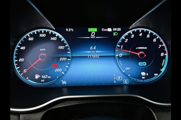 Mercedes-Benz GLC 300 e 4MATIC Business Solution AMG Trekhaak | AMG Line | Ledkoplampen | Easy-Pack Achterklep | Achteruitrijcamera | Keyless-Go. Inclusief 24 maanden Mercedes-Benz Certified garantie voor Europa.