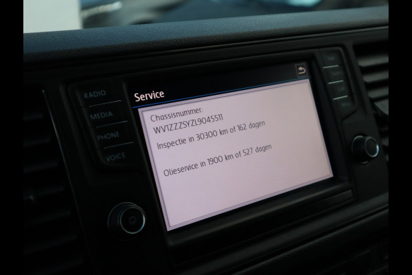 Volkswagen Crafter 30 2.0 TDI 141pk Euro 6 Automaat L2H1 - Navi - 3t KG Trekhaak - Cruise