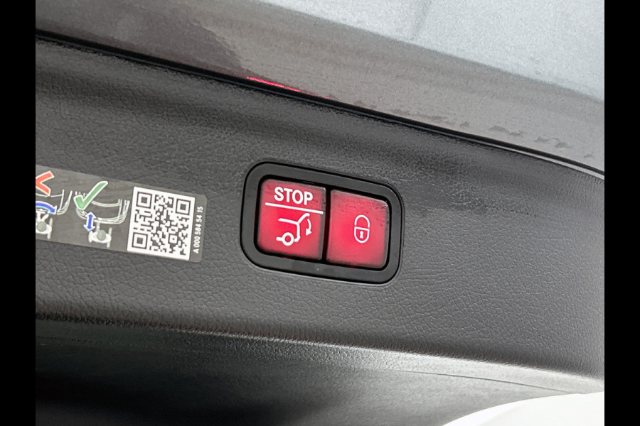 Mercedes-Benz EQE SUV 350+ AMG Line 91 kWh 22 inch. Lichtmetalen velgen | Panoramadak | Navigatie | Parking support met camera | Inclusief 48 maanden MB Certified garantie voor Europa.