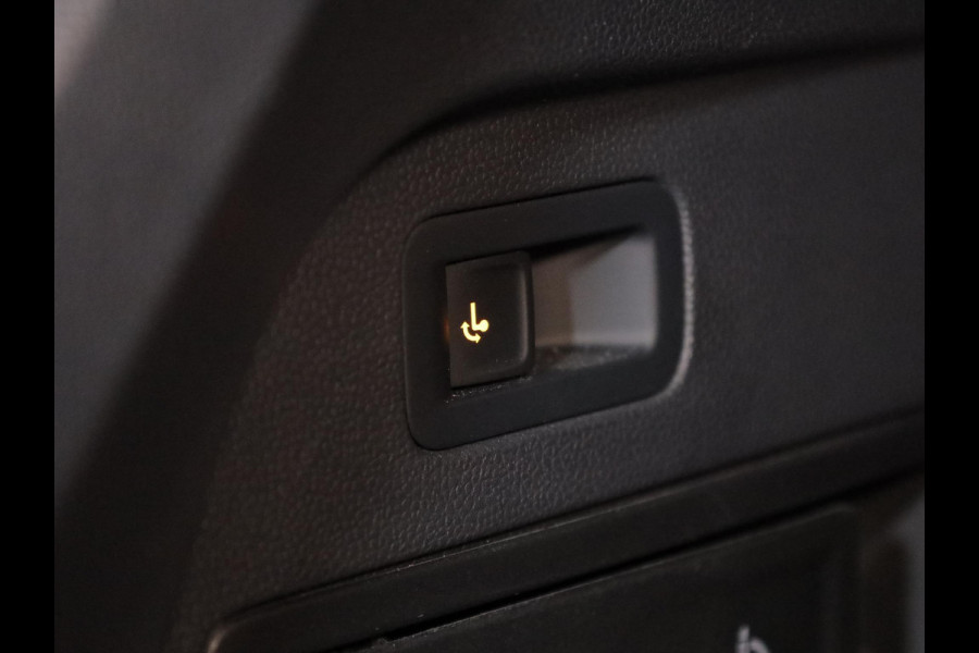 Volkswagen Tiguan Allspace 1.5 TSI Highline Business R 7p. 150pk DSG| Pano-dak| 20'LM-velgen|