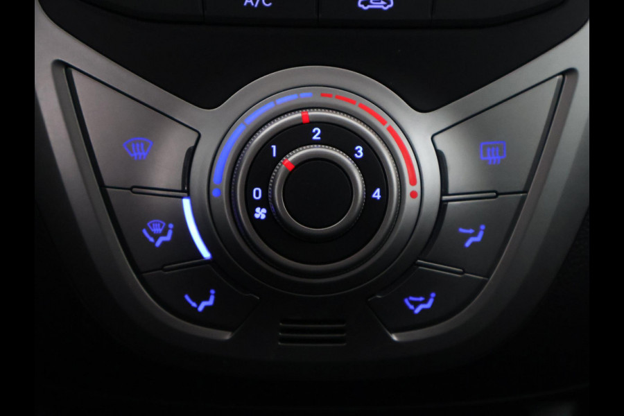 Hyundai ix20 1.4i Go! | Navigatie | Airco | Trekhaak |