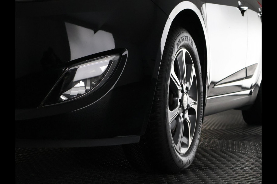 Hyundai ix20 1.4i Go! | Navigatie | Airco | Trekhaak |