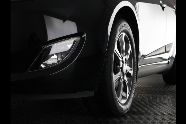 Hyundai ix20 1.4i Go! | Navigatie | Airco | Trekhaak |