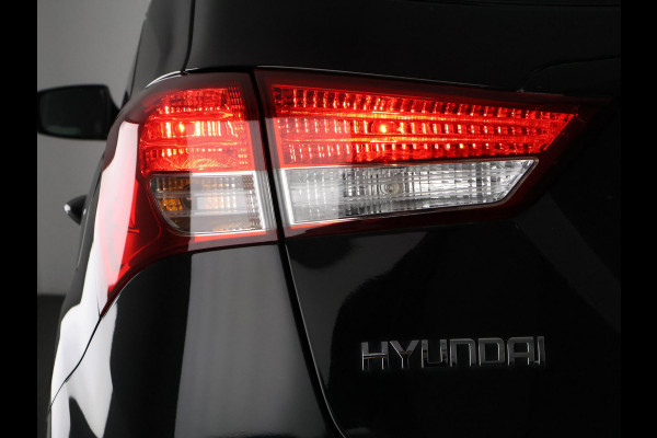 Hyundai ix20 1.4i Go! | Navigatie | Airco | Trekhaak |