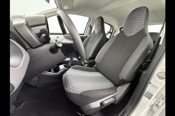 Peugeot 108 Camera Navi* Apple Carplay Android Airco DAB Active Pack Techno Bluetooth Isofix Led 1e Eigenaar Origineel Nederlandse Auto