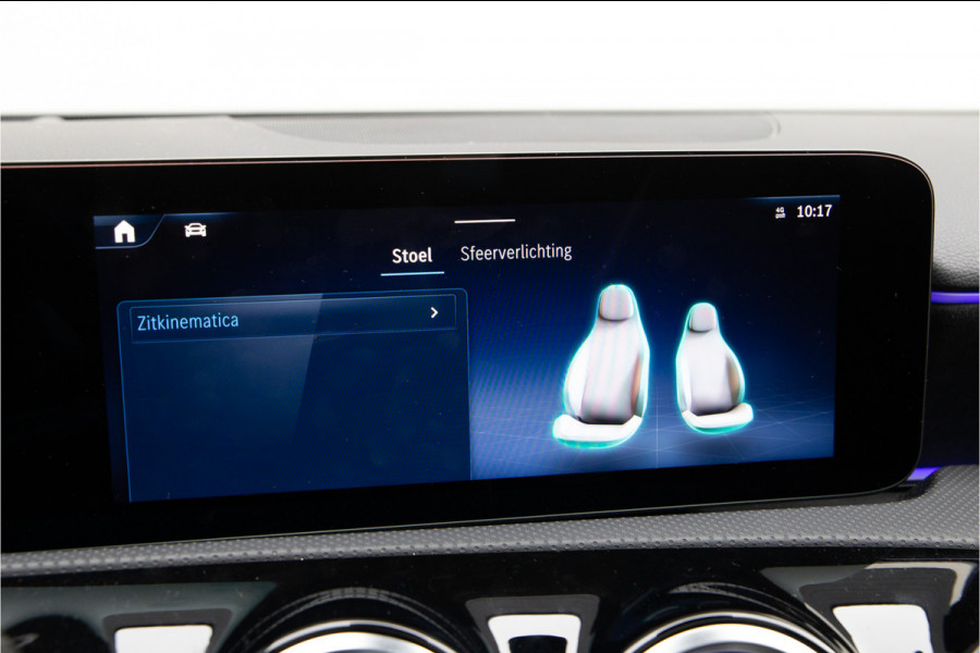 Mercedes-Benz A-Klasse 250 e AMG Premium, Pano, Head-up, Memory, Nightpack, 19"