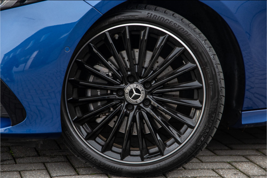 Mercedes-Benz A-Klasse 250 e AMG Premium, Pano, Head-up, Memory, Nightpack, 19"