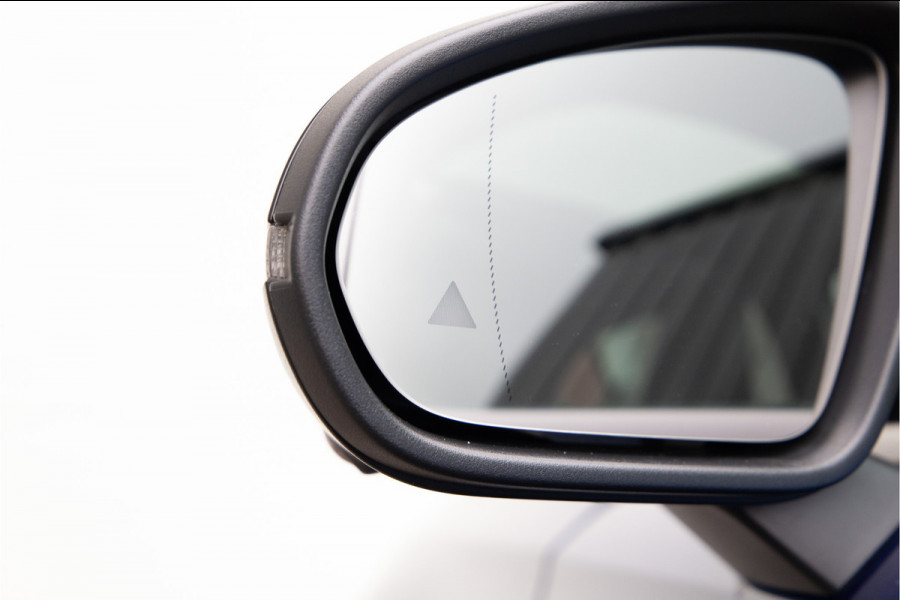 Mercedes-Benz A-Klasse 250 e AMG Premium, Pano, Head-up, Memory, Nightpack, 19"