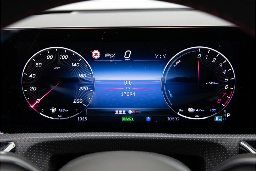 Mercedes-Benz A-Klasse 250 e AMG Premium, Pano, Head-up, Memory, Nightpack, 19"