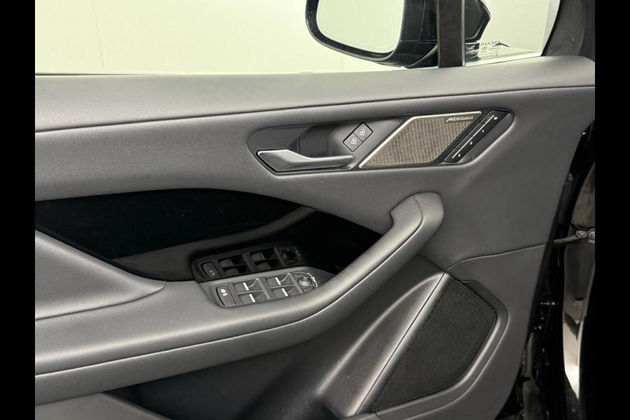 Jaguar I-PACE EV320 SE 90kWh 3Fase ! SOH 95,5% AWD Leer Pano-dak Meridian™ Hifi Memory Navi Ecc 3D-Surround Camera Cruise Control Business Pac Apple Carplay Android Auto Stoel+Stuur+Voorruitverwarming Led Origineel Nederlandse Auto Nieuwprijs €76.050,- Deze kan thuis wél met 11kw/uur laden