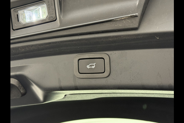 Jaguar I-PACE EV320 SE 90kWh 3Fase ! SOH 95,5% AWD Leer Pano-dak Meridian™ Hifi Memory Navi Ecc 3D-Surround Camera Cruise Control Business Pac Apple Carplay Android Auto Stoel+Stuur+Voorruitverwarming Led Origineel Nederlandse Auto Nieuwprijs €76.050,- Deze kan thuis wél met 11kw/uur laden