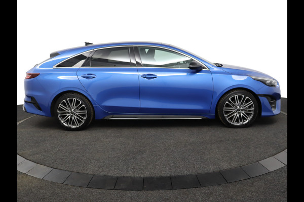 Kia ProCeed 1.5 T-GDi GT-PlusLine Airco - Apple Carplay/Android Auto - Cruise Control - Dodehoekdetectie -  Navigatie - Stuur/Stoel Verwarming - Fabrieksgarantie tot 06-2031