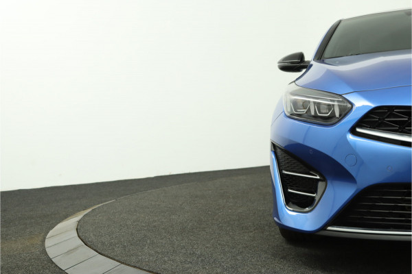 Kia ProCeed 1.5 T-GDi GT-PlusLine Airco - Apple Carplay/Android Auto - Cruise Control - Dodehoekdetectie -  Navigatie - Stuur/Stoel Verwarming - Fabrieksgarantie tot 06-2031