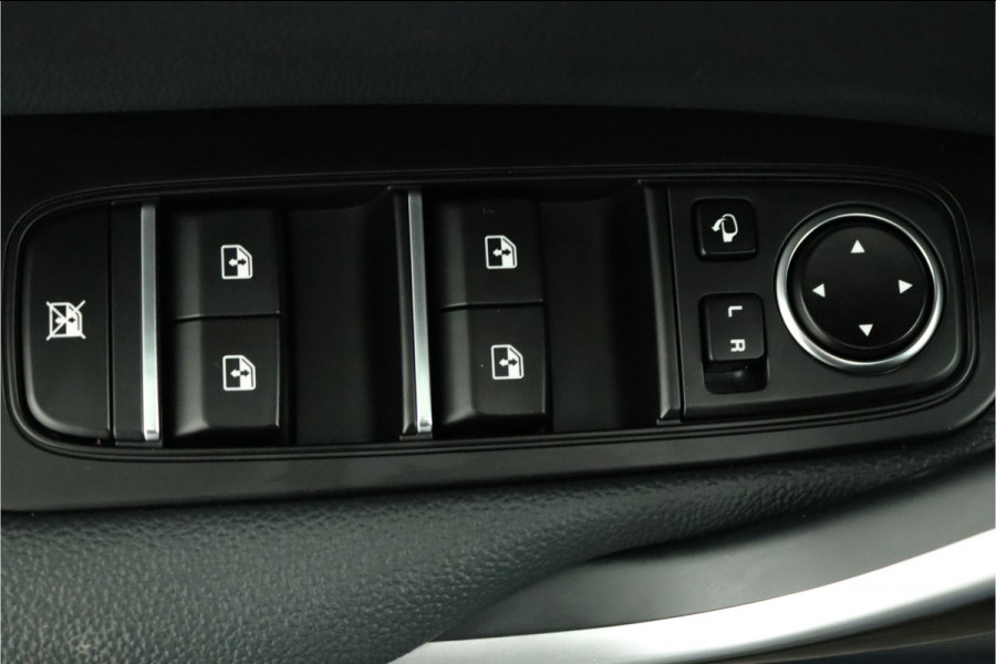 Kia ProCeed 1.5 T-GDi GT-PlusLine Airco - Apple Carplay/Android Auto - Cruise Control - Dodehoekdetectie -  Navigatie - Stuur/Stoel Verwarming - Fabrieksgarantie tot 06-2031