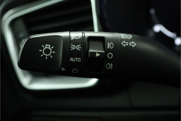 Kia ProCeed 1.5 T-GDi GT-PlusLine Airco - Apple Carplay/Android Auto - Cruise Control - Dodehoekdetectie -  Navigatie - Stuur/Stoel Verwarming - Fabrieksgarantie tot 06-2031