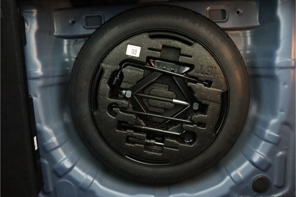 Kia ProCeed 1.5 T-GDi GT-PlusLine Airco - Apple Carplay/Android Auto - Cruise Control - Dodehoekdetectie -  Navigatie - Stuur/Stoel Verwarming - Fabrieksgarantie tot 06-2031