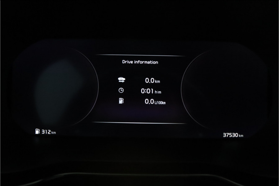 Kia ProCeed 1.5 T-GDi GT-PlusLine Airco - Apple Carplay/Android Auto - Cruise Control - Dodehoekdetectie -  Navigatie - Stuur/Stoel Verwarming - Fabrieksgarantie tot 06-2031